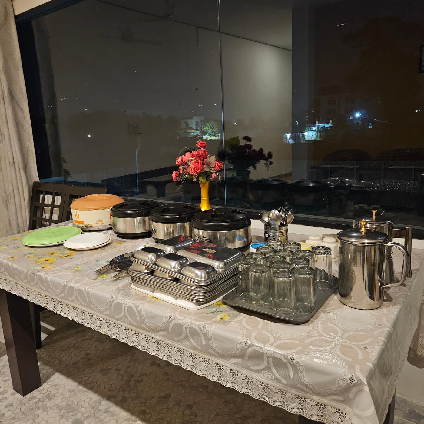 Communal vegetarian meal setup at Light House